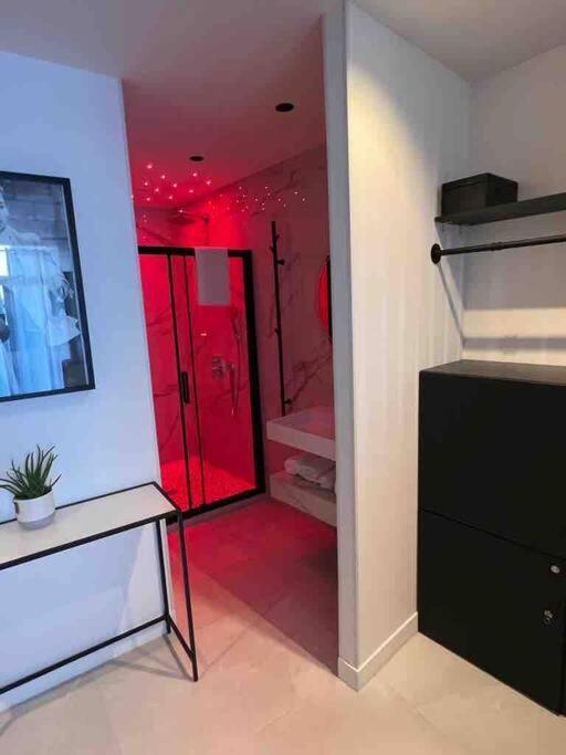 Suite Luxe Jacuzzi Κάννες Εξωτερικό φωτογραφία